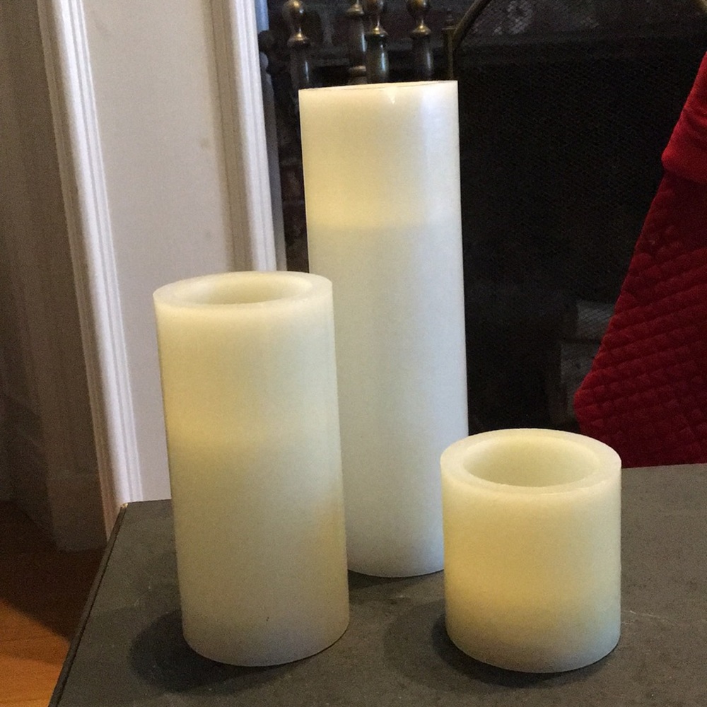 Set of three flameless pillar candles
